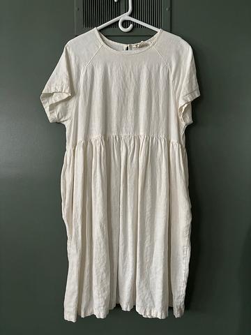 Beaton Linen - Beaton Linen white June dress - Lucky Sweater
